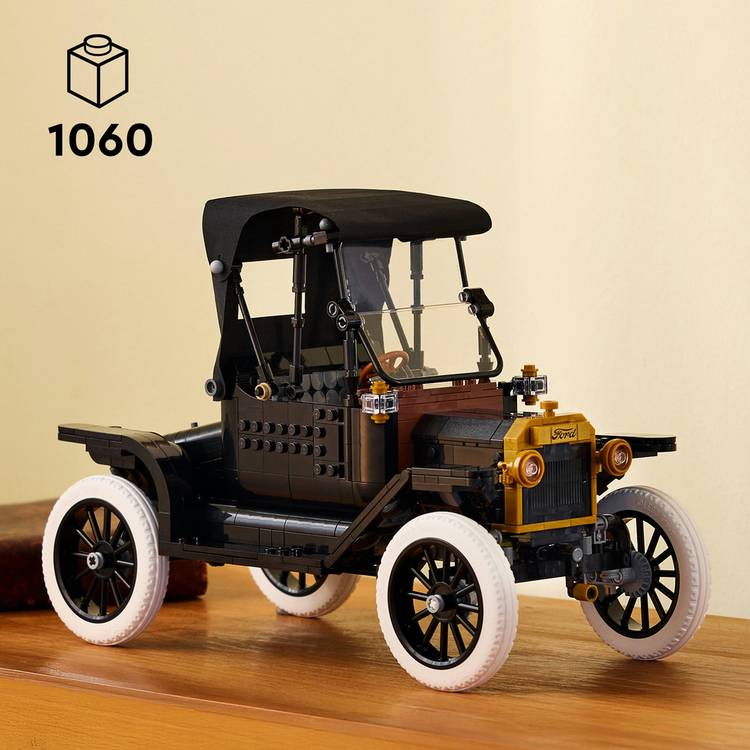 LEGO Ford Model T building set 1060 pieces - British product