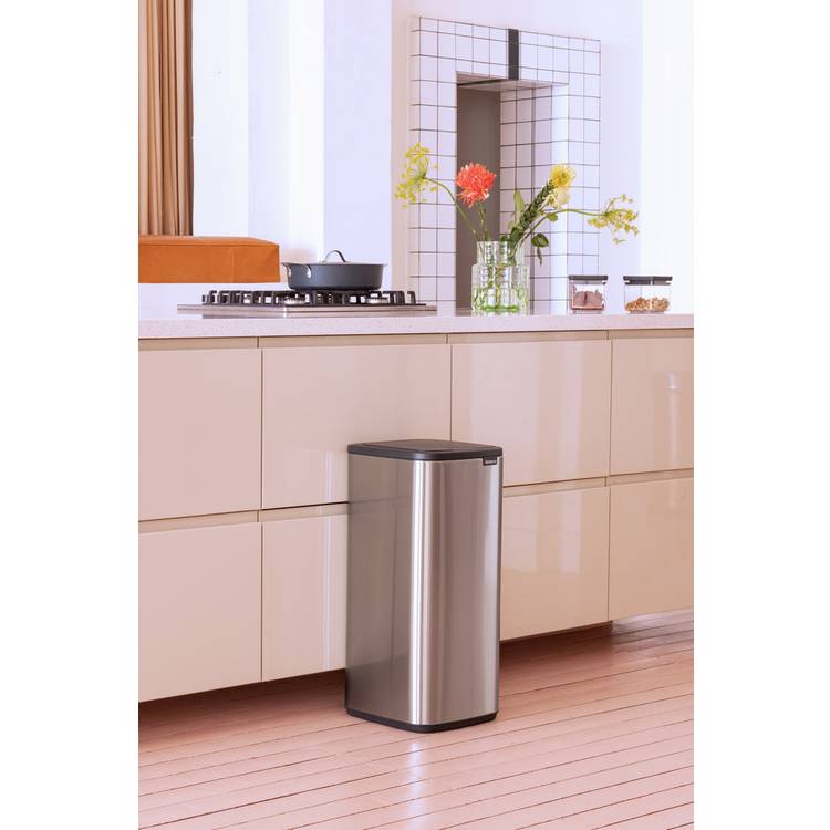 Brabantia Bo 30 litre touch bin matt steel, UK version