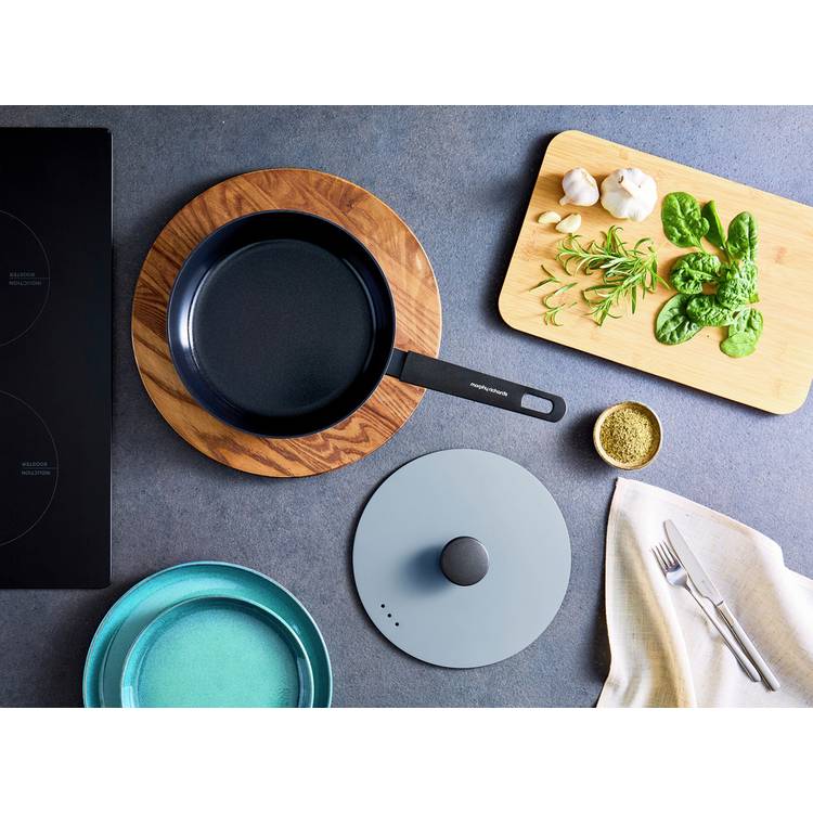Morphy Richards saute pan blue 24cm (British brand)