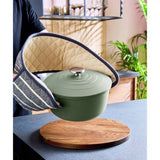 Morphy Richards green casserole dish 4.1 litre - British product