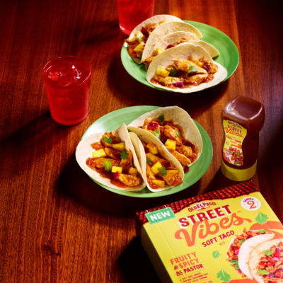 Old El Paso Street Vibes Al Pastor taco kit 257g, imported from the UK
