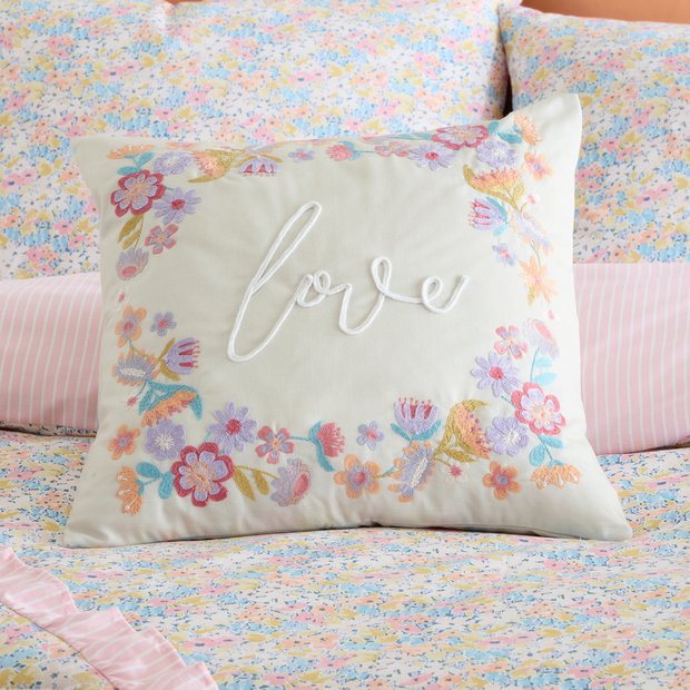 Catherine Lansfield love cushion natural 45x45cm, UK version