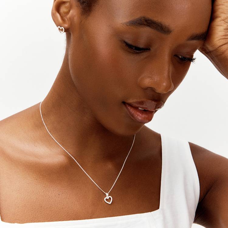 Revere open heart cubic zirconia pendant necklace 18 inch, imported from the UK