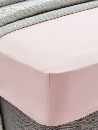 ملاءة سرير وردية بلون الخوخي من Laura Ashley من Next - اشترِ عبر الإنترنت من McGrocer