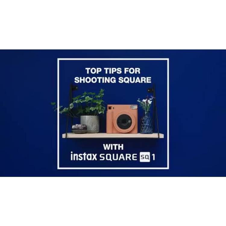 Fujifilm instant camera chalk white (British brand)