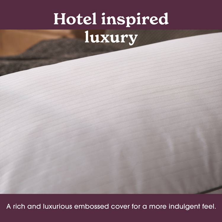Sleepeezee Hotel Luxe medium pillow 2 pack (British brand)