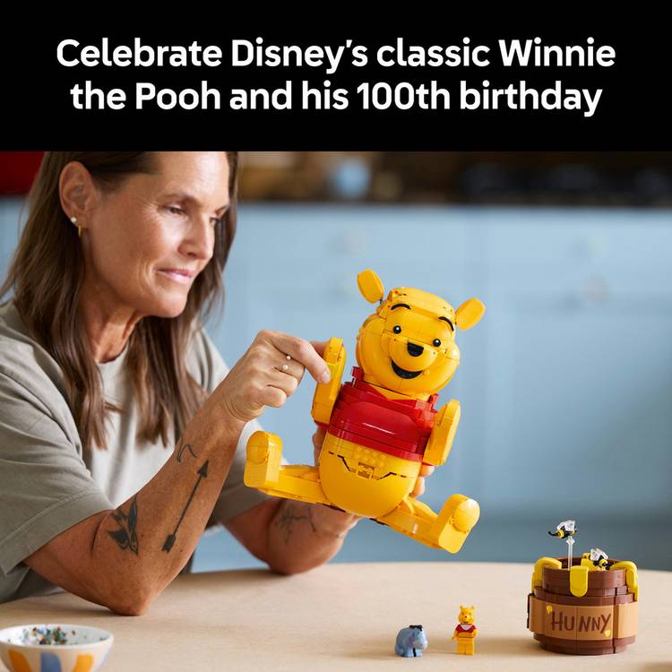 LEGO building set Winnie the Pooh 1399 pieces (British brand)