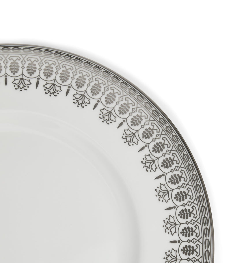 Wedgwood Silver Tonquin bone china plate 27cm (British brand)