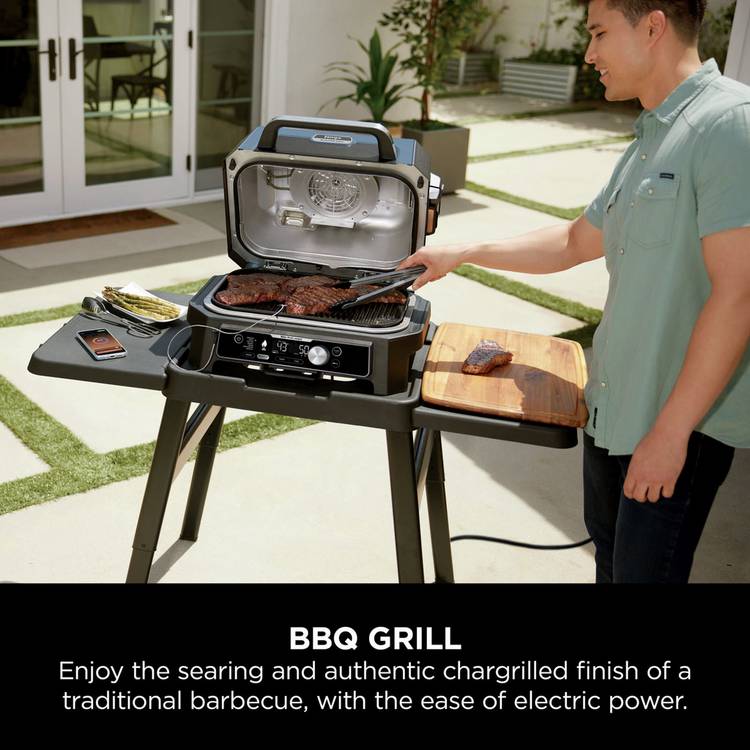 Ninja Woodfire Pro Connect XL electric BBQ and cover, blue (British brand)
