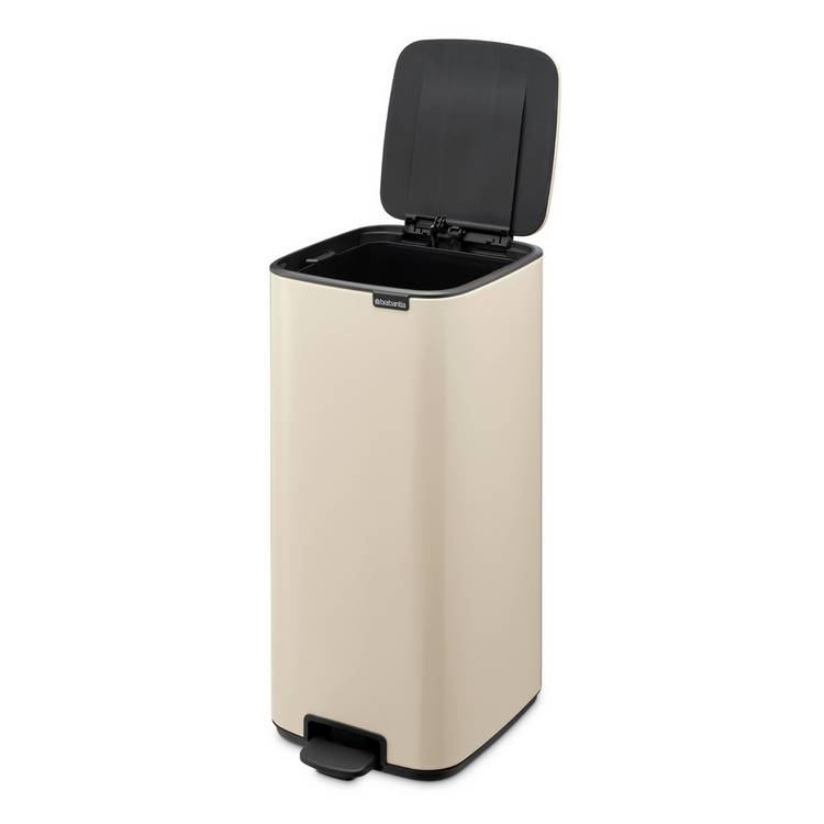 Brabantia pedal bin soft beige 30 litre, UK version
