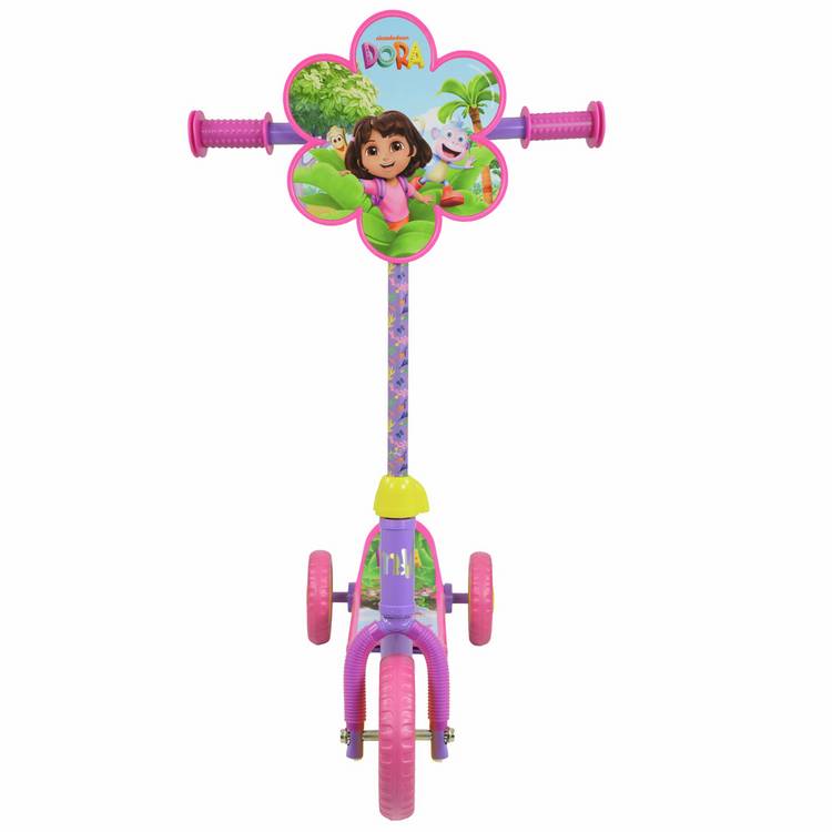 Dora Deluxe Tri Scooter, UK version