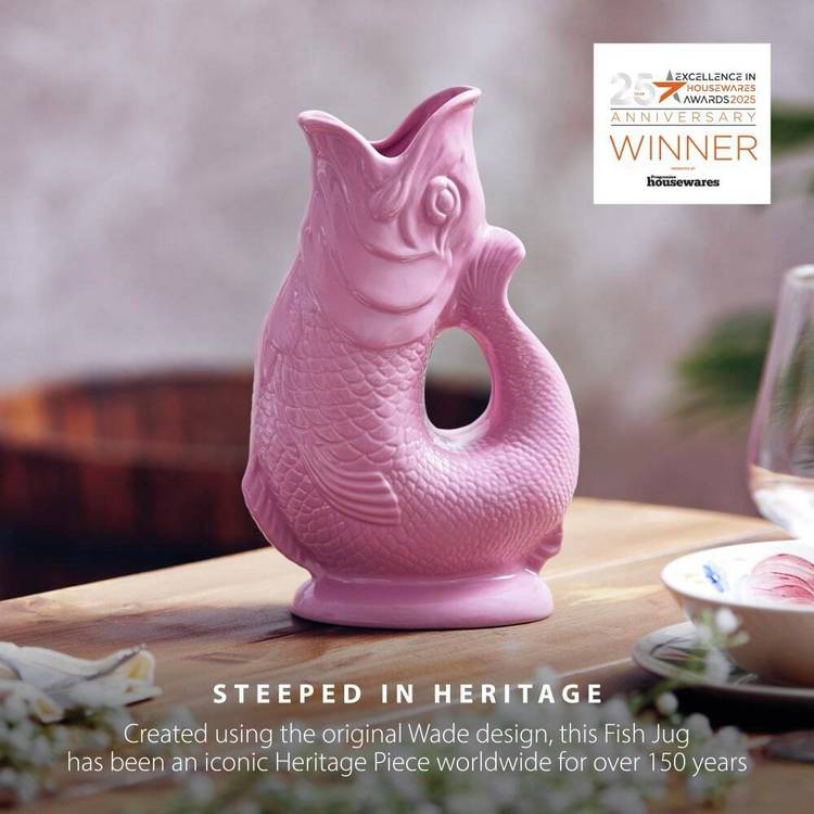 Wade pink ceramic fish jug 1.2L (British brand)