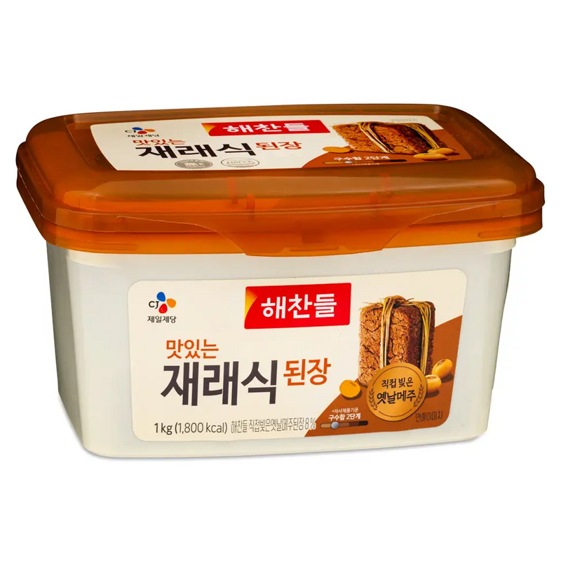 CJ Haechandle traditional soybean paste (L), imported from the UK