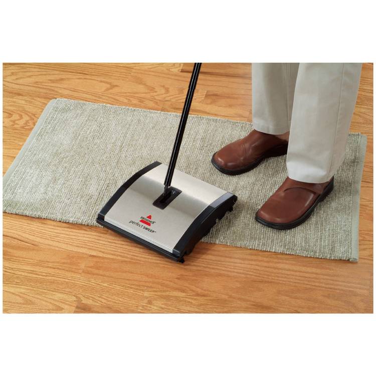 Bissell Natural Sweep floor sweeper with 25cm sweeping width, imported from the UK