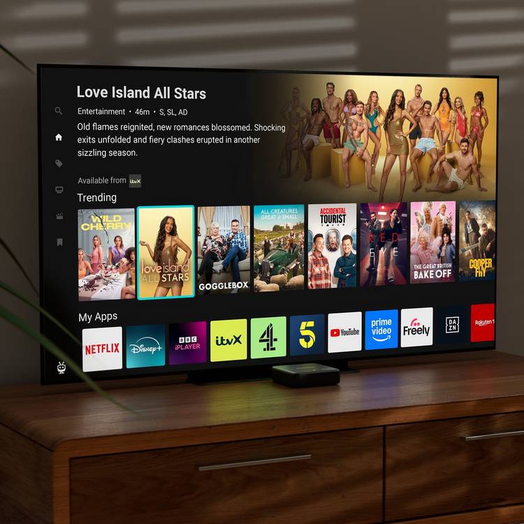 Manhattan Aero 4K TV Streamer with Freely - British product