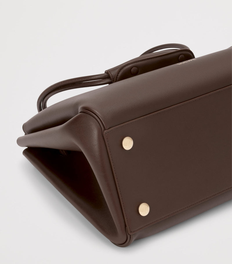 LOEWE grained leather Madrid shoulder bag (British brand)