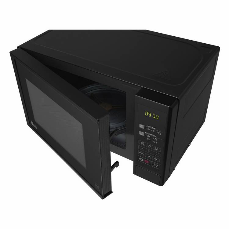 LG EasyClean 700W black microwave 20 litre, UK version