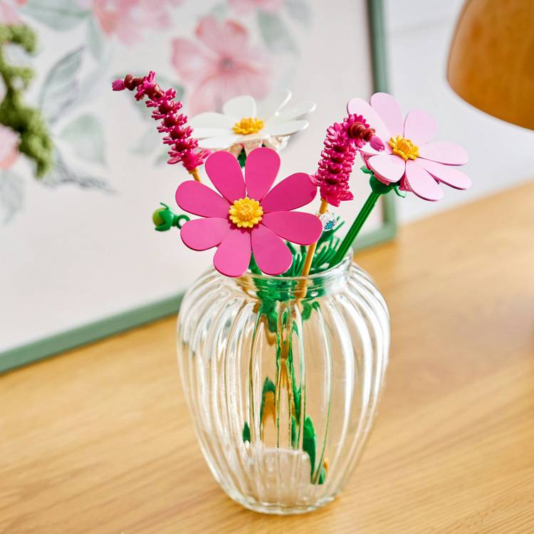 LEGO Botanicals Cosmos Flowers building set, UK version