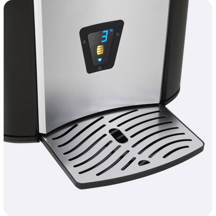 PerfectDraft Pro beer machine silver, imported from the UK