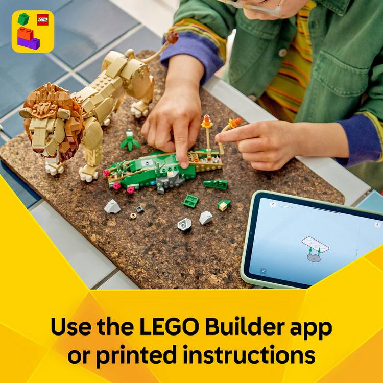 LEGO Creator Majestic Lion set 839 pieces, imported from the UK