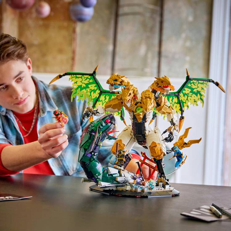 LEGO NINJAGO Ultra Dragon Battle building set with 4-headed dragon, UK version