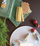 Bordallo Pinheiro cheese plate with lid 30.5cm, UK version