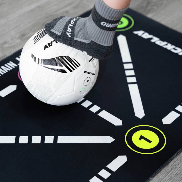 QUICKPLAY football training mat for ball mastery (British brand)