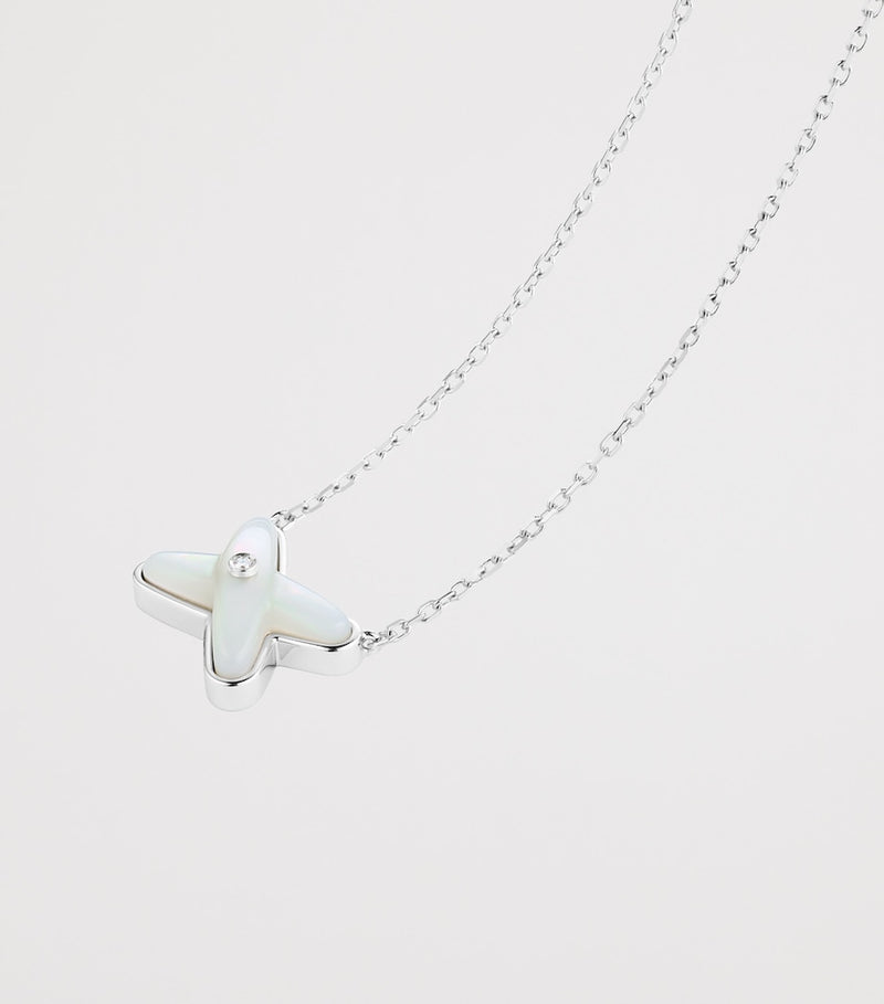 Chaumet white gold diamond mother-of-pearl pendant necklace (British brand)