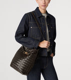 Bottega Veneta Andiamo small bucket bag, UK version