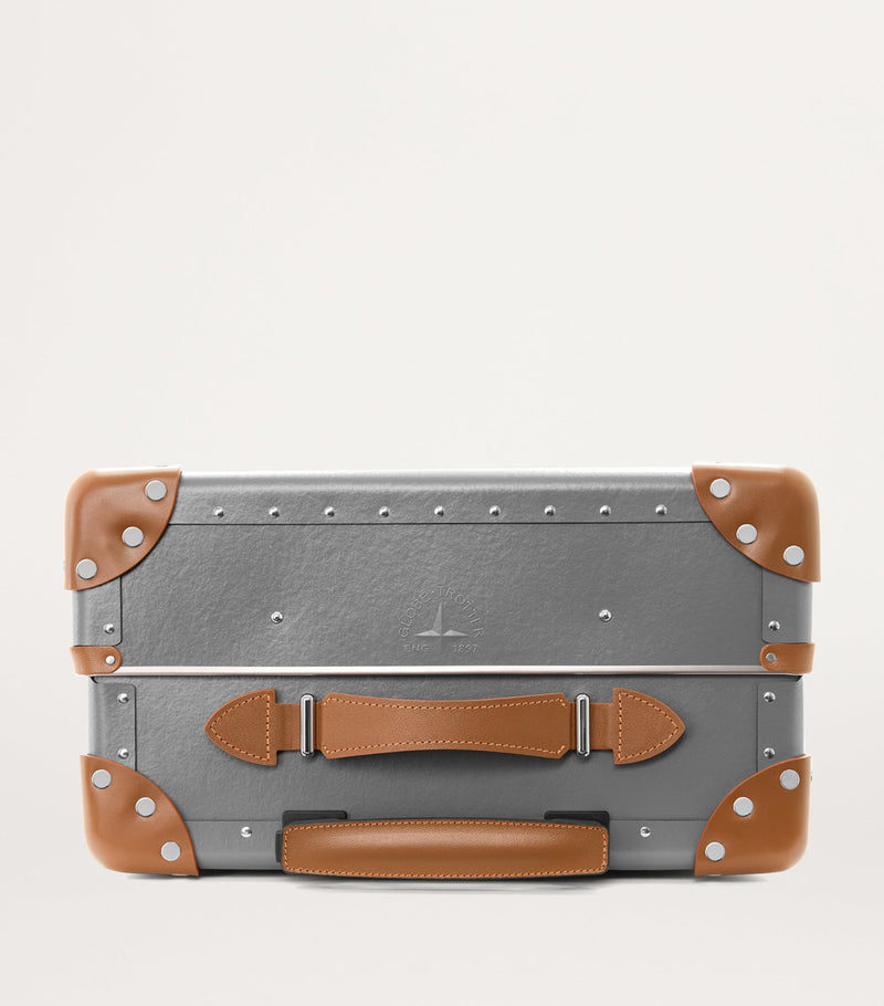 Globe-Trotter Centenary 4-Wheel suitcase 56cm, UK version