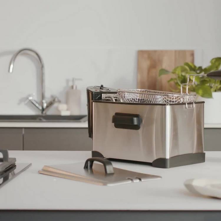 Cookworks semi professional deep fat fryer 3 litre (British brand)