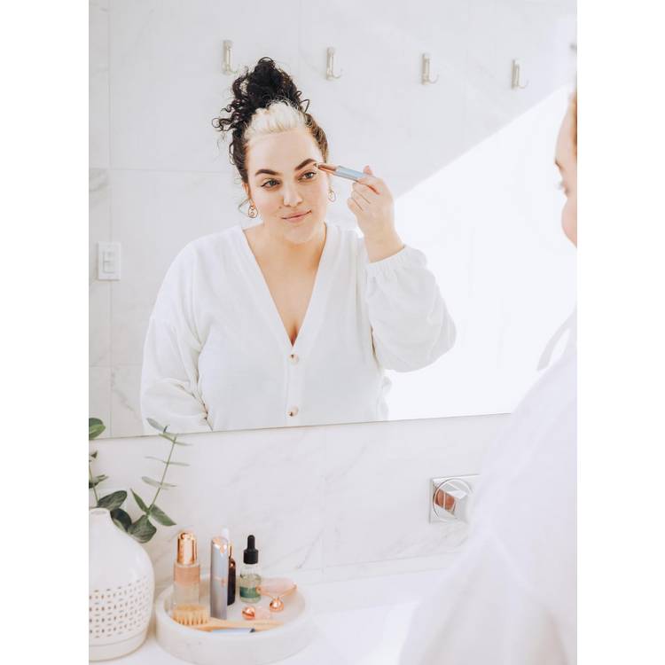 Finishing Touch Flawless cordless brow trimmer, UK version