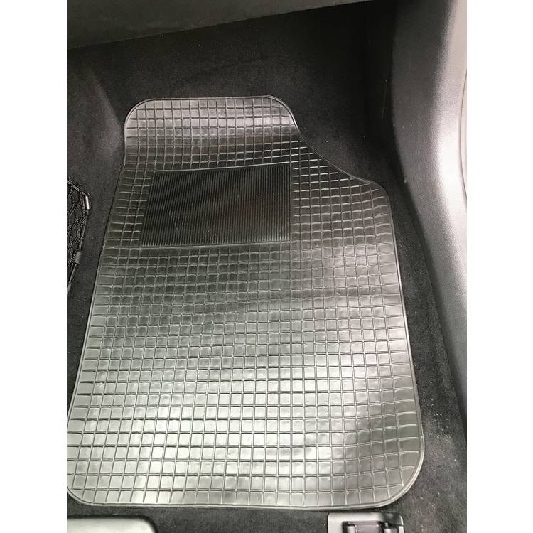 Hilka universal car mats set of 4, UK version