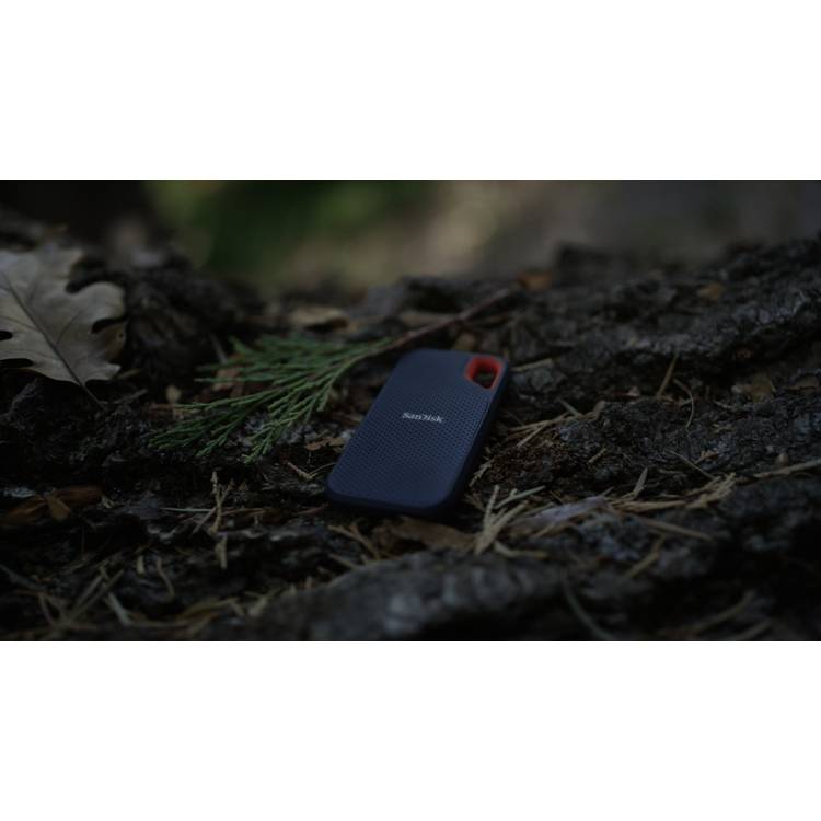 SanDisk Extreme portable SSD 1TB, imported from the UK