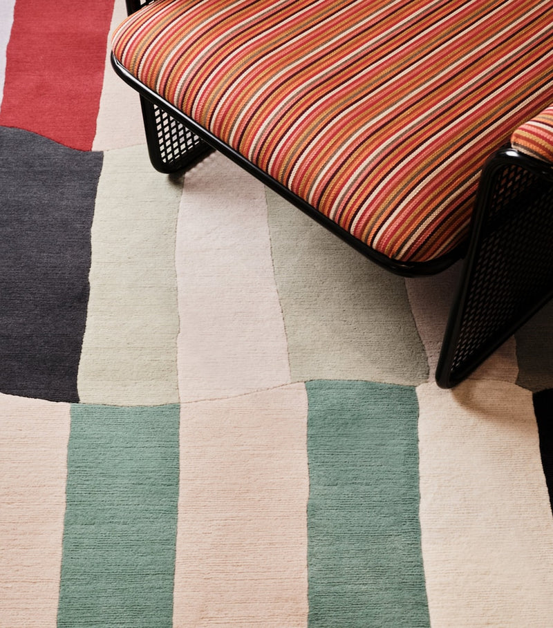 The Rug Company Paul Smith Parachute Earth 2.74m x 1.83m, UK version