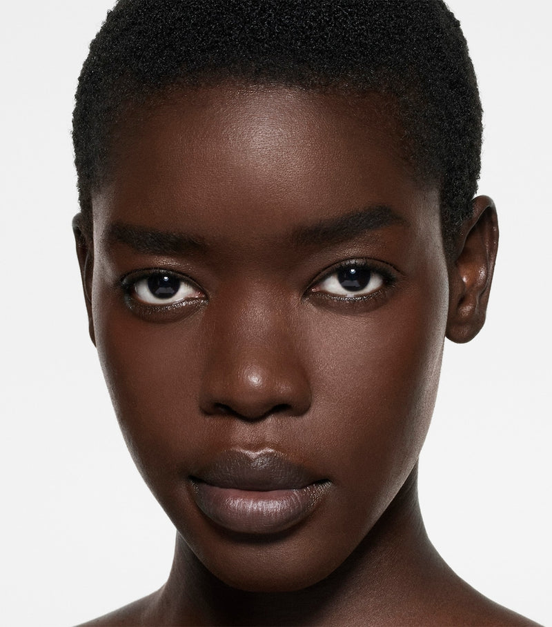 Victoria Beckham Beauty foundation drops with anti-aging TFC8 complex (British brand)