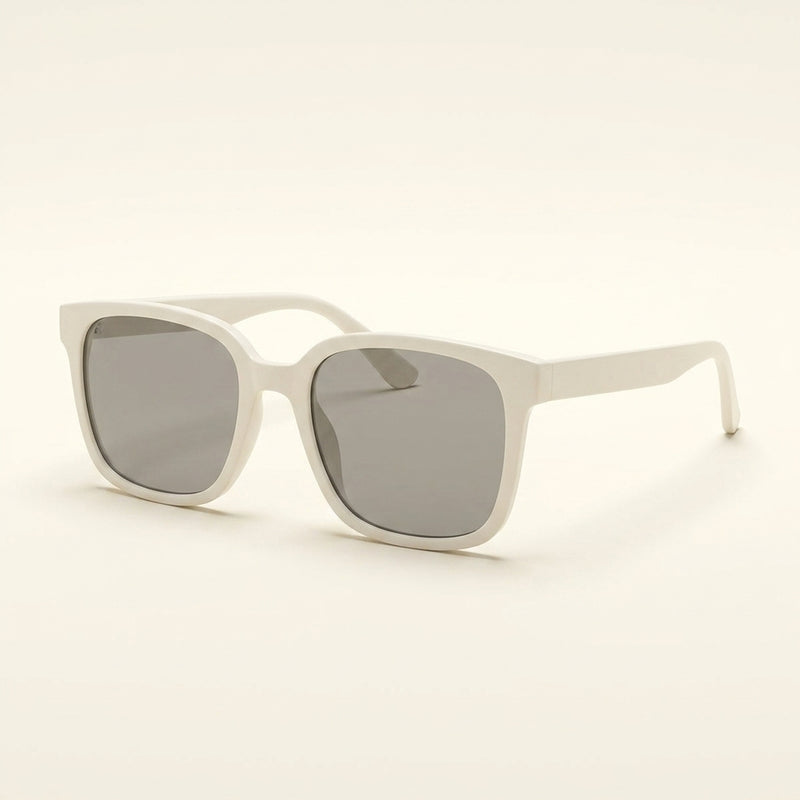 Gucci oversized white women sunglasses - British product