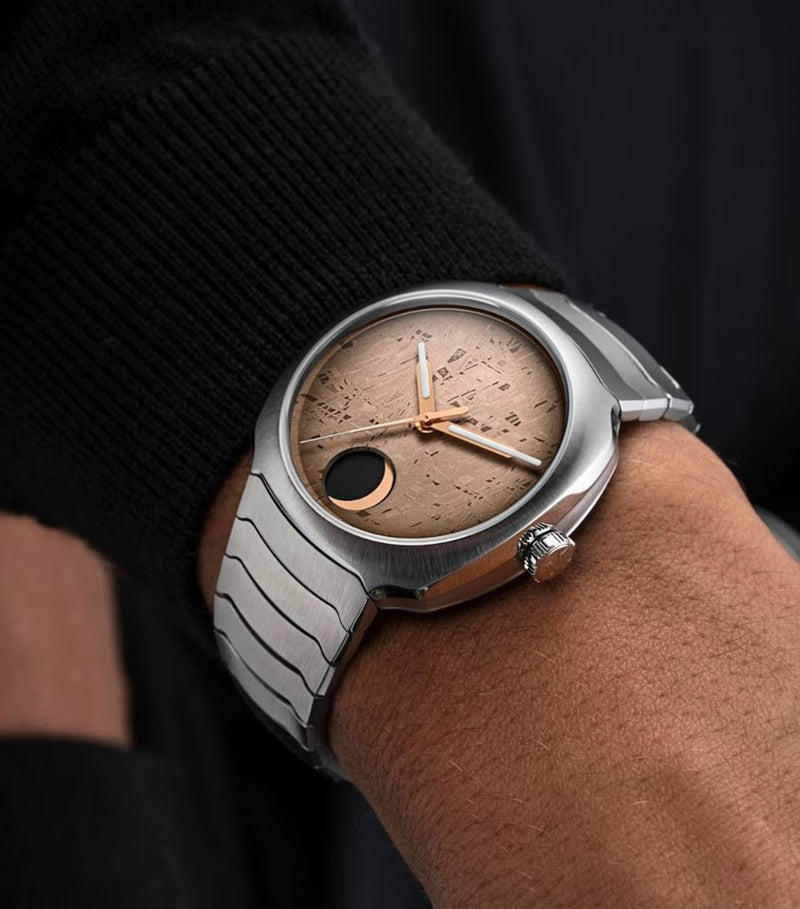 H. Moser & Cie Streamliner Perpetual Moon Meteorite 40mm - British product