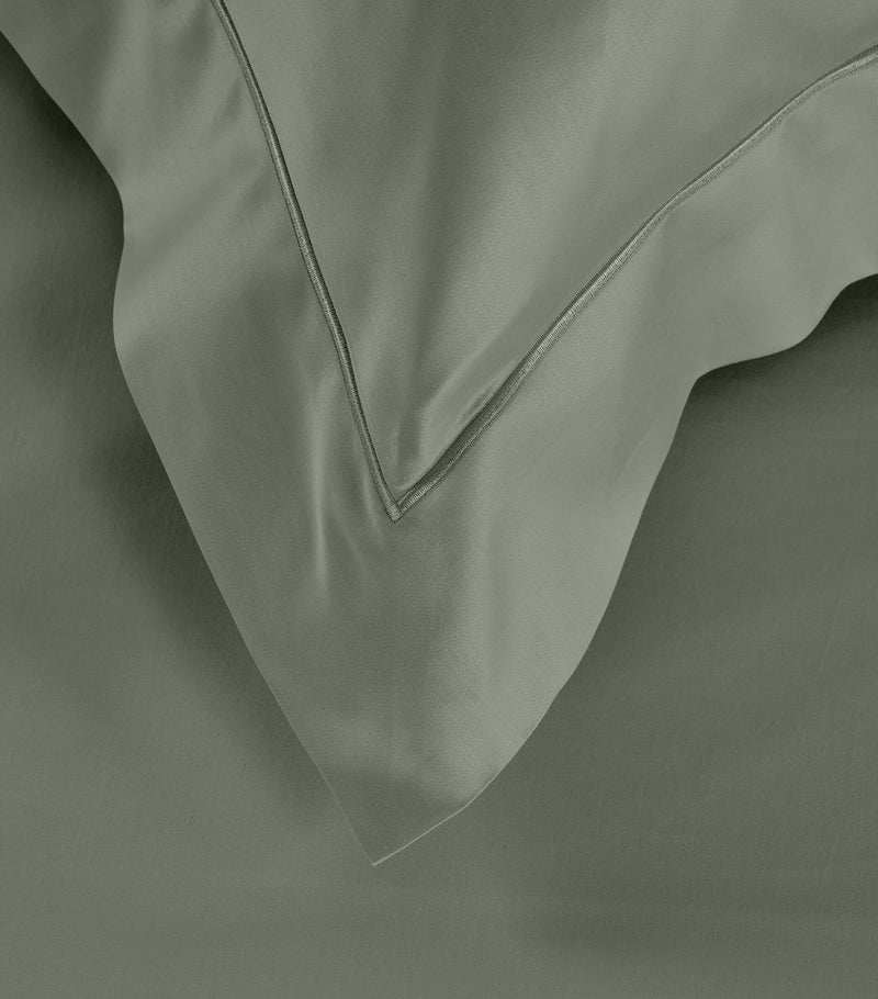 Celso De Lemos Bourdon super king duvet cover 220x260, imported from the UK