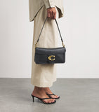 Coach shoulder bag Tabby 26 in pebbled leather, imported from the UK