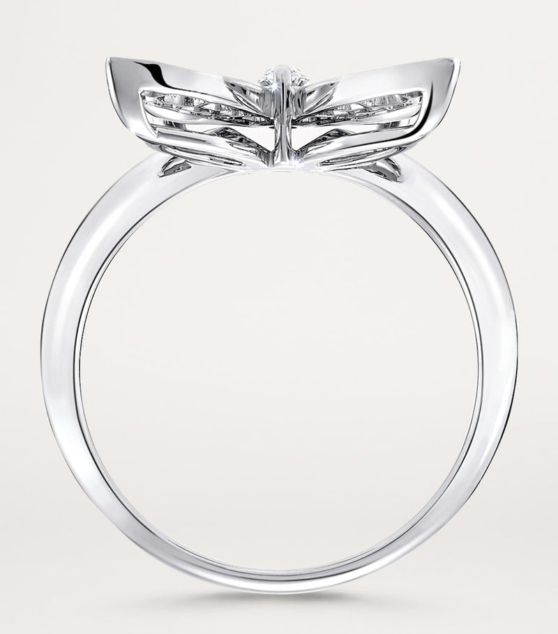 Graff Mini Butterfly diamond ring in white gold, UK version