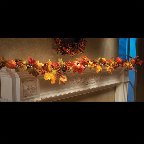 Livingandhome Maple Leaf Garland with Lights 180cm, UK version