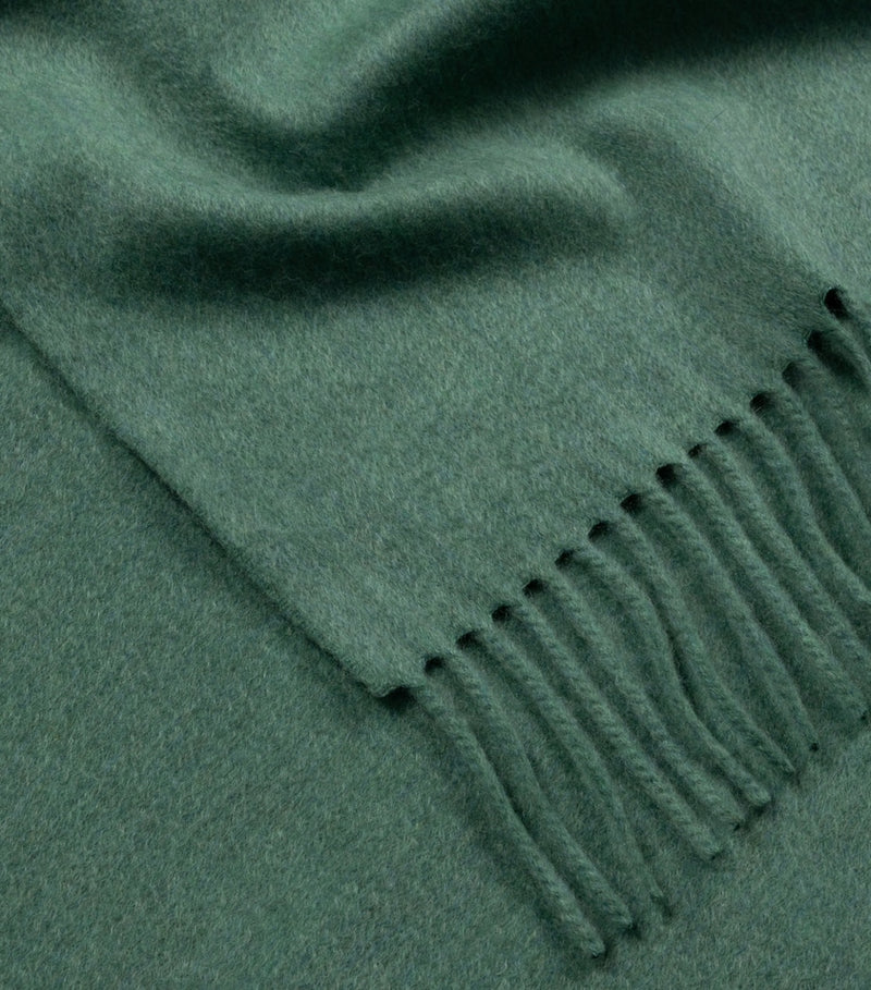 Begg x Co cashmere Arran Solid Throw 147x183cm, imported from the UK