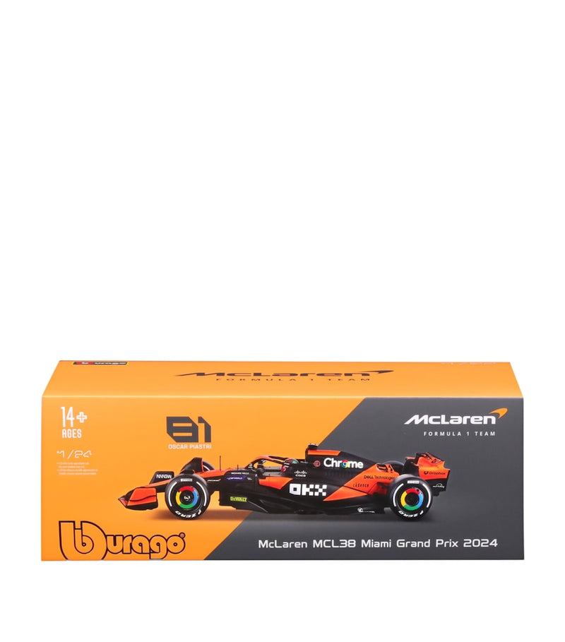 Bburago McLaren MCL38 Oscar Piastri 1:24 diecast model, imported from the UK