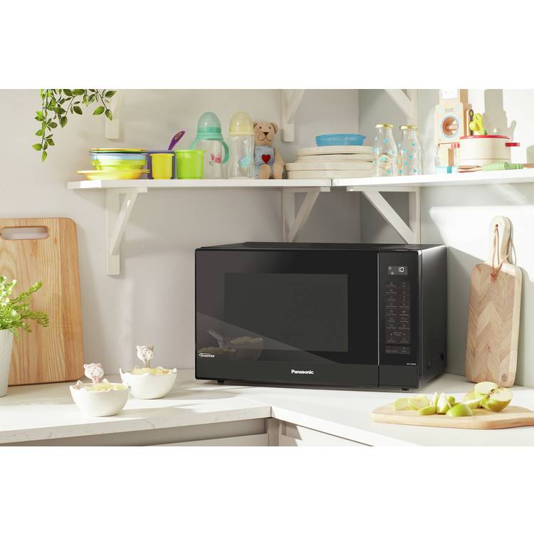 Panasonic NN-ST46K 1000W microwave 32L black - British product