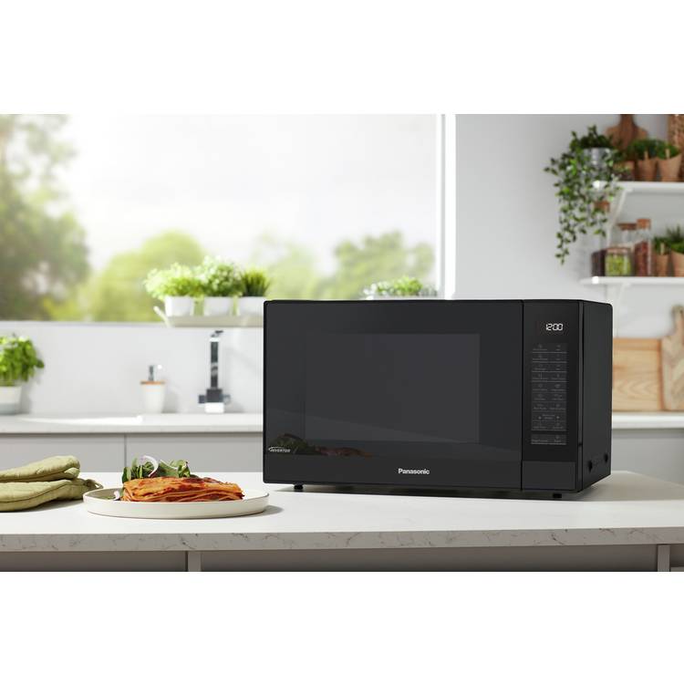 Panasonic NN-ST46K 1000W microwave 32L black - British product