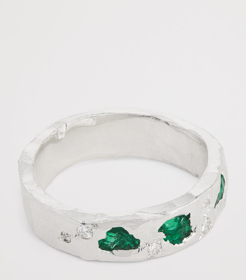 THE OUZE sterling silver and emerald scatter ring (British brand)