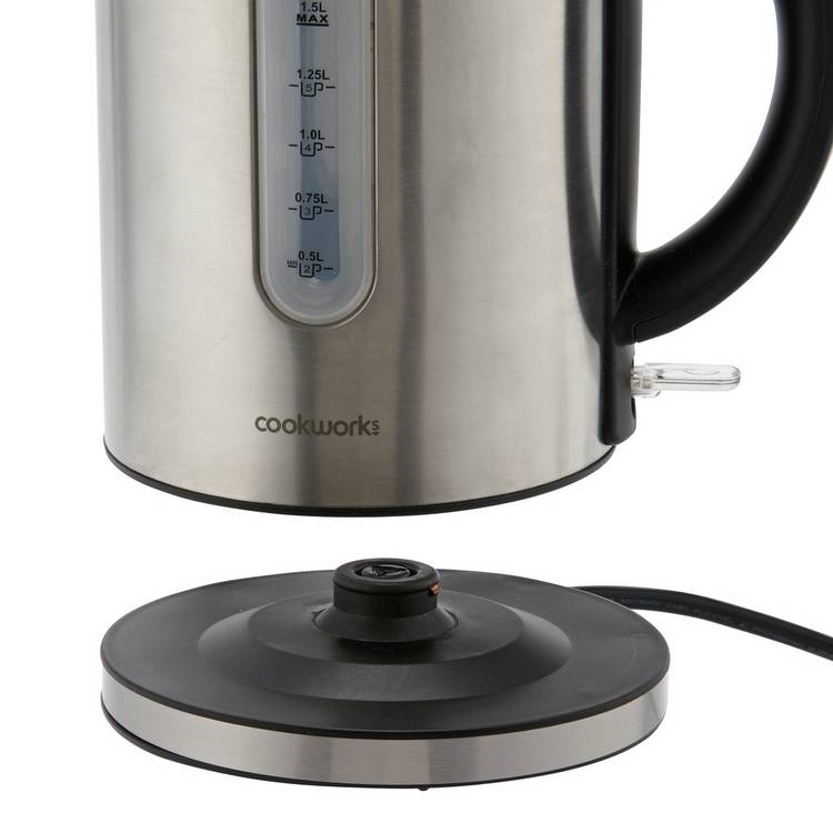 Cookworks illuminated kettle stainless steel 1.5 litre, UK version