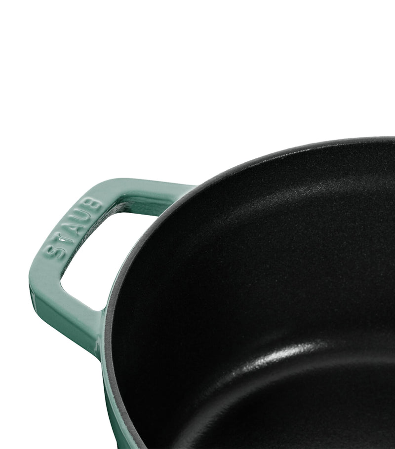 Staub 24cm round cocotte cast iron pot - British product