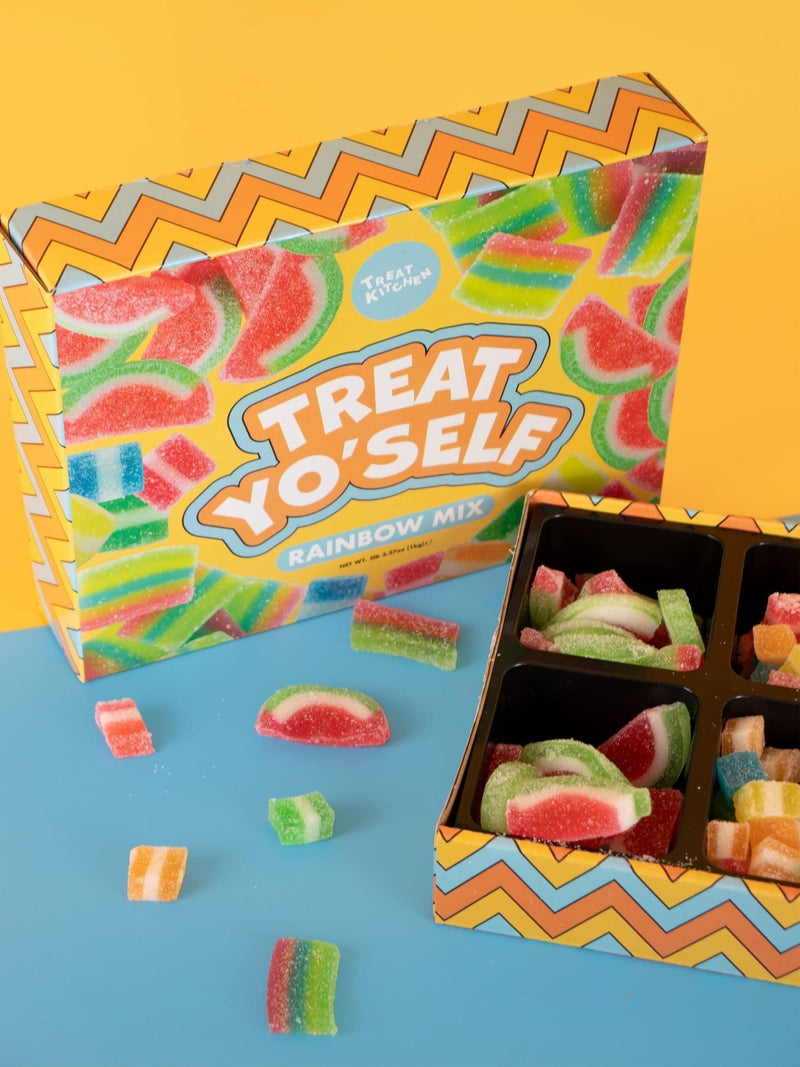 Treat Kitchen sweet gift box 1kg, imported from the UK